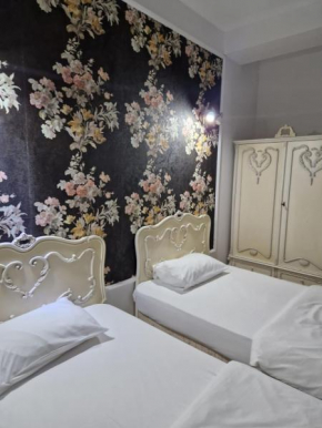 Nevis Fundeni, Bucharest